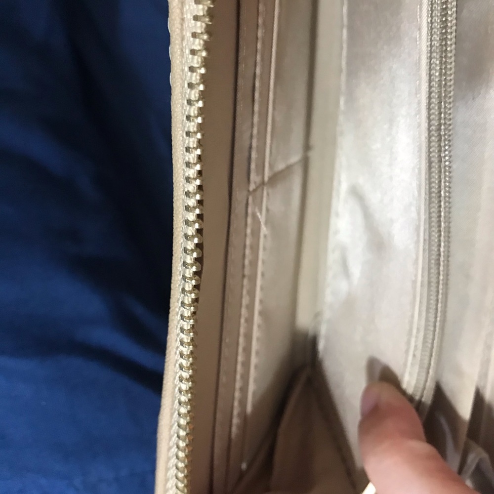 *NEW Rampage Wallet - Picture 6 of 8